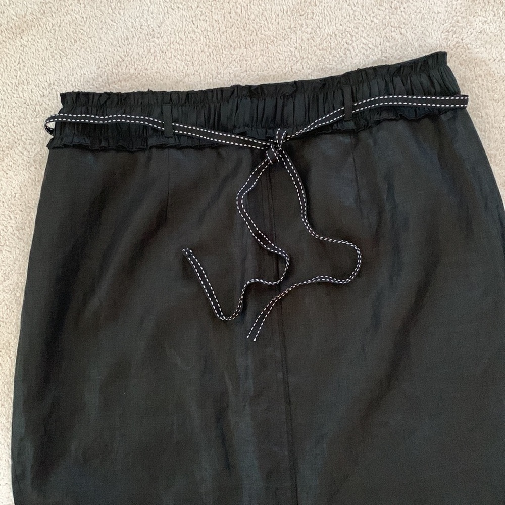 Vex Collection Skirt - Picture 2 of 10